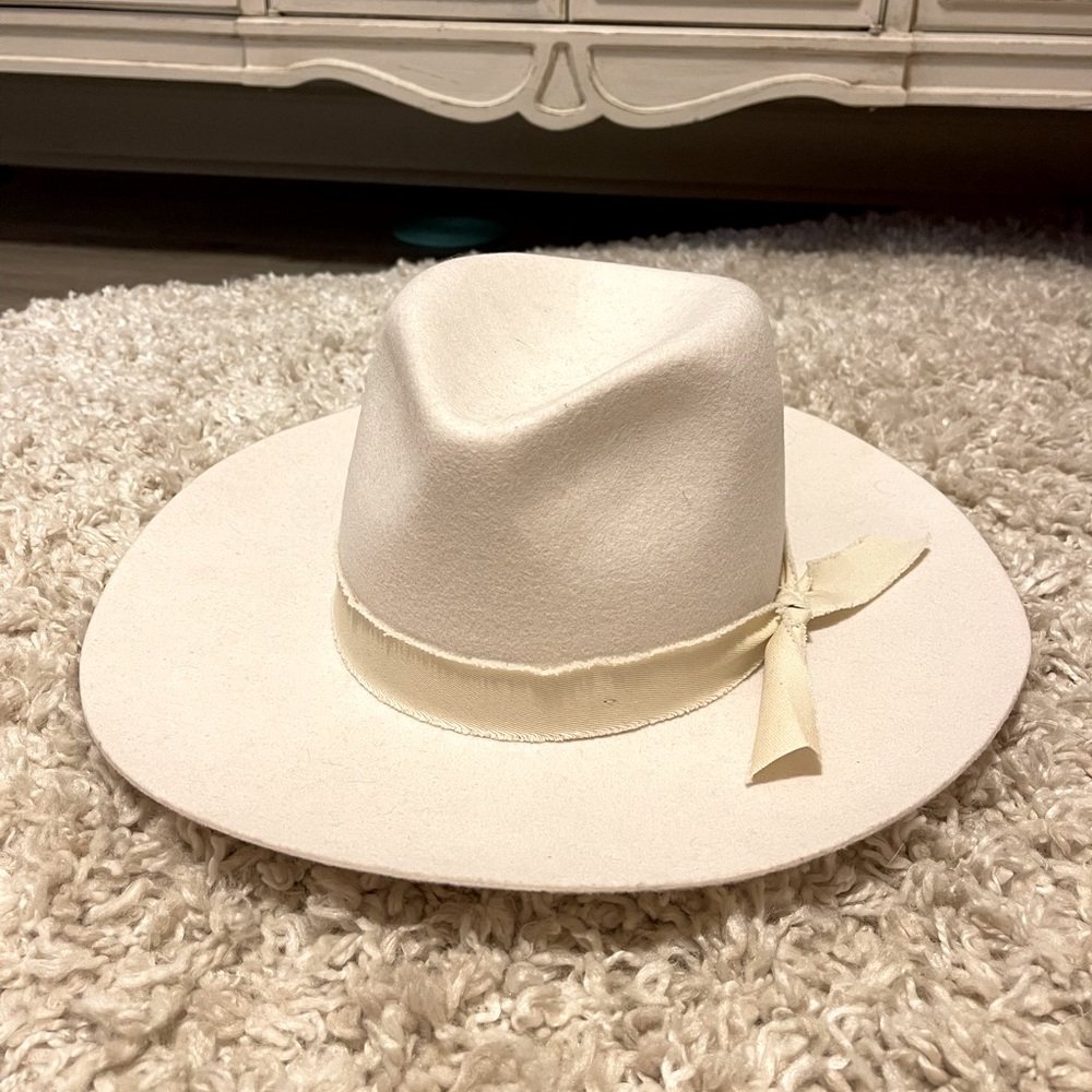 Felt hat - Olive and Pique
